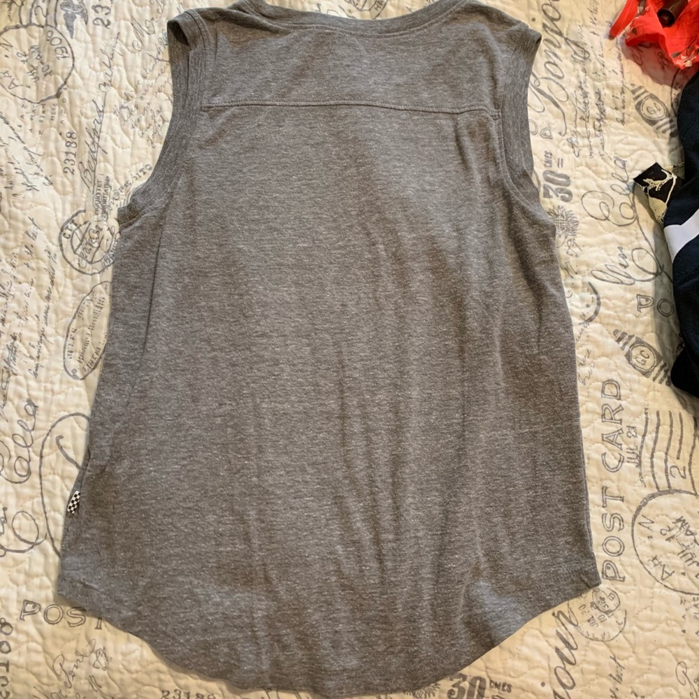 Vans Muscle Tank - Picture 2 of 3